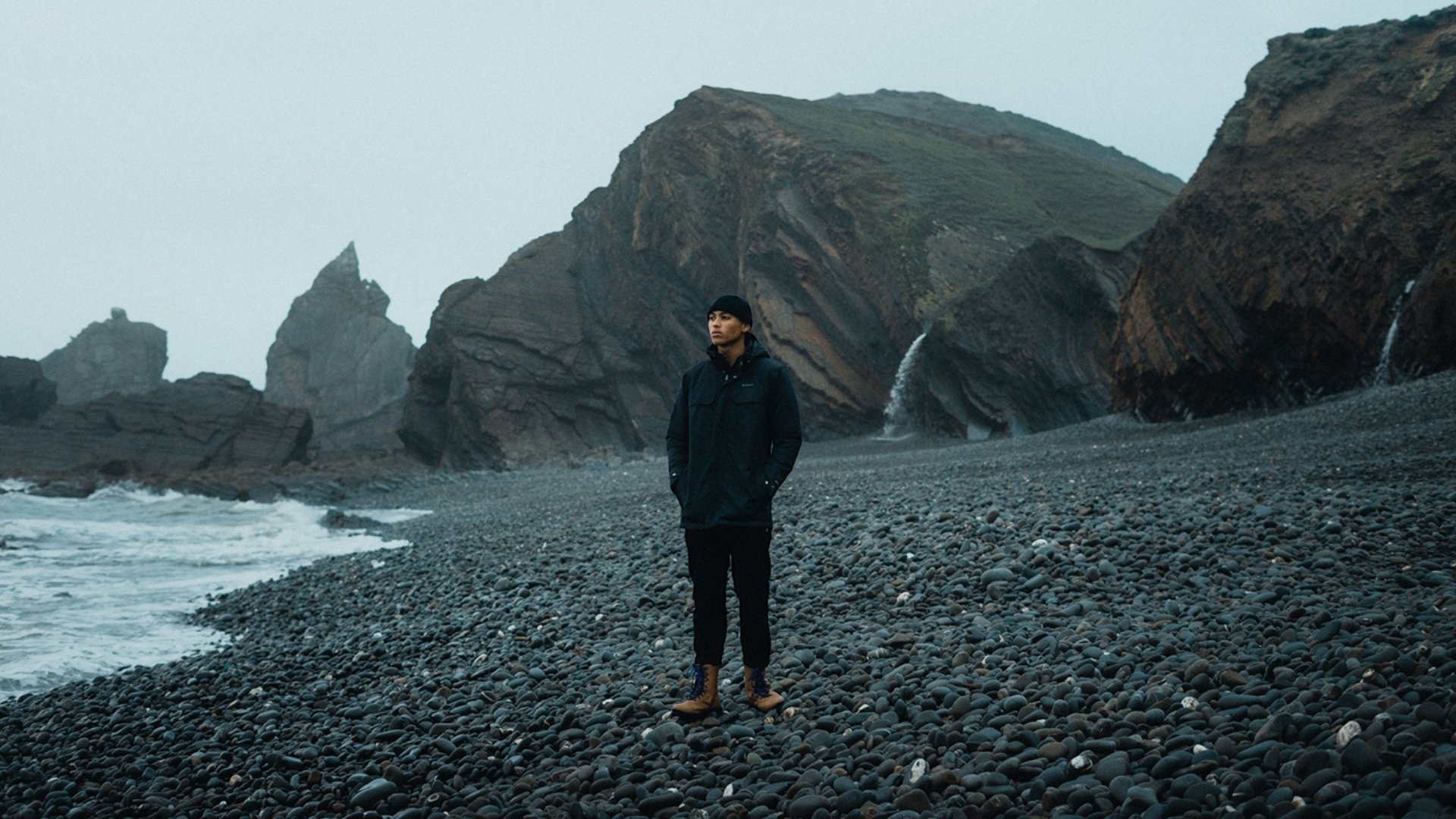 COLUMBİA Engineered for Whatever